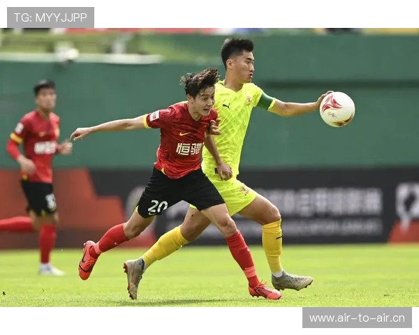 中甲激战再现惊喜时刻多队争夺积分榜关键位置 - 副本 (2) - 副本